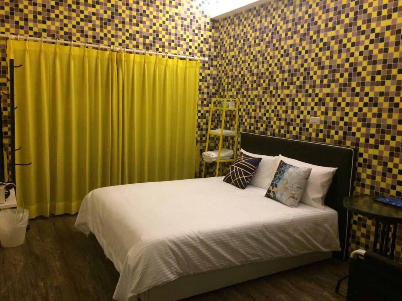 Traveler Station R15 Apartman Kaohsziung Kültér fotó