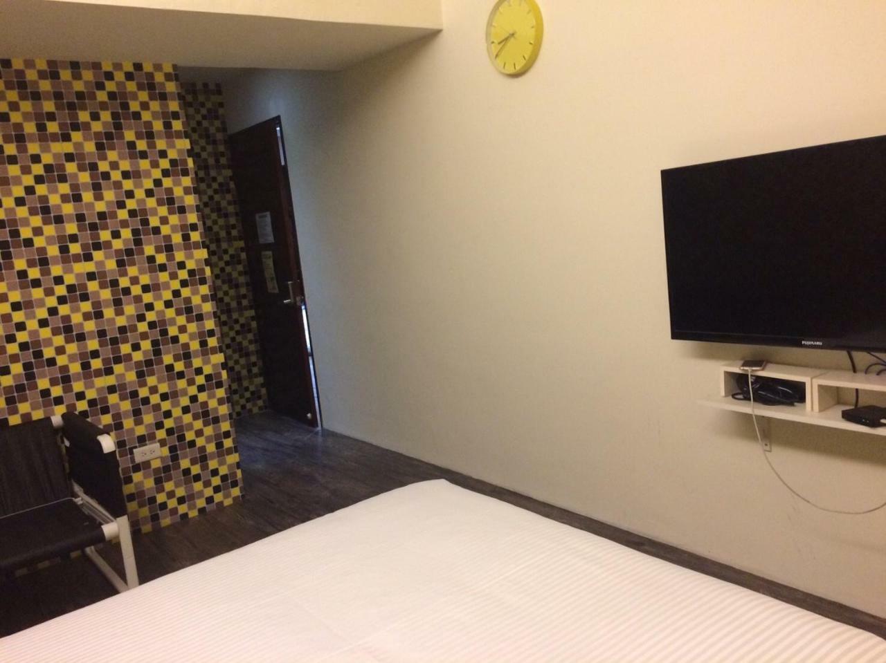 Traveler Station R15 Apartman Kaohsziung Kültér fotó