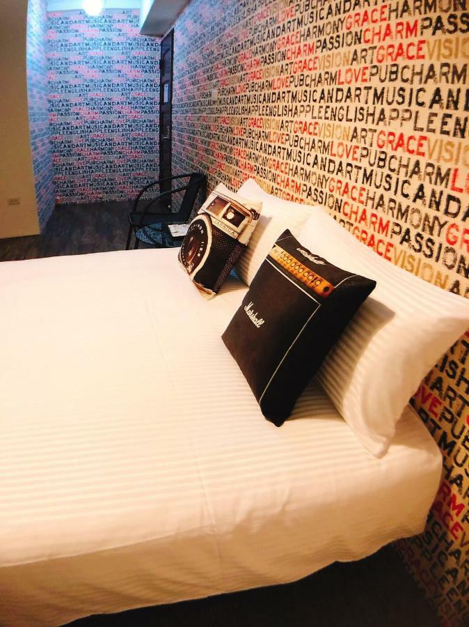Traveler Station R15 Apartman Kaohsziung Kültér fotó