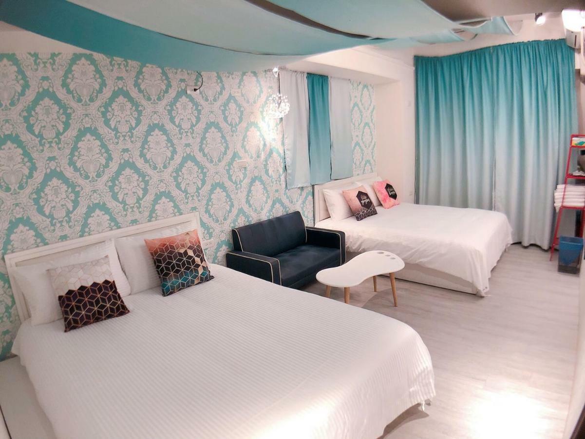Traveler Station R15 Apartman Kaohsziung Kültér fotó