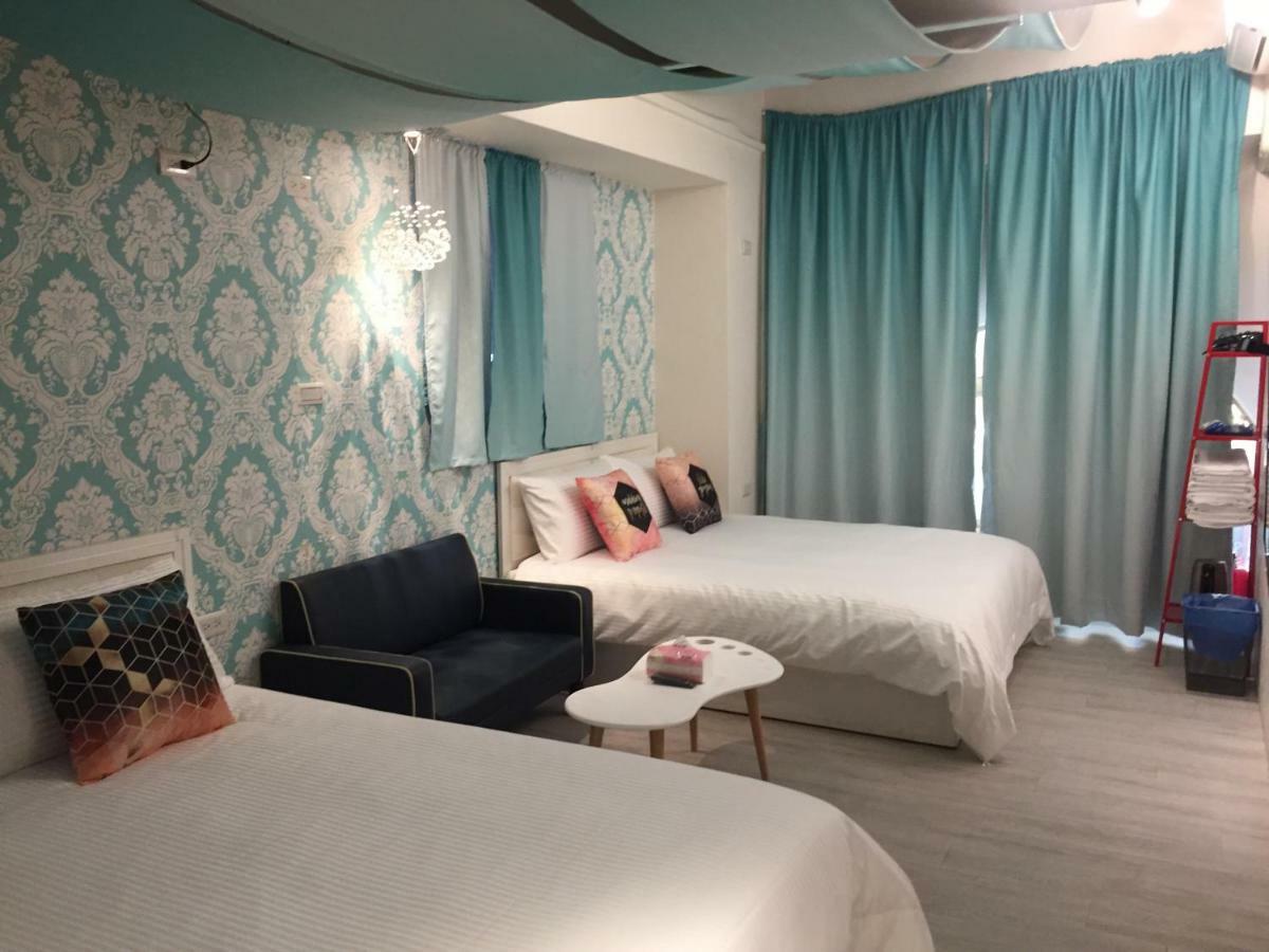 Traveler Station R15 Apartman Kaohsziung Kültér fotó