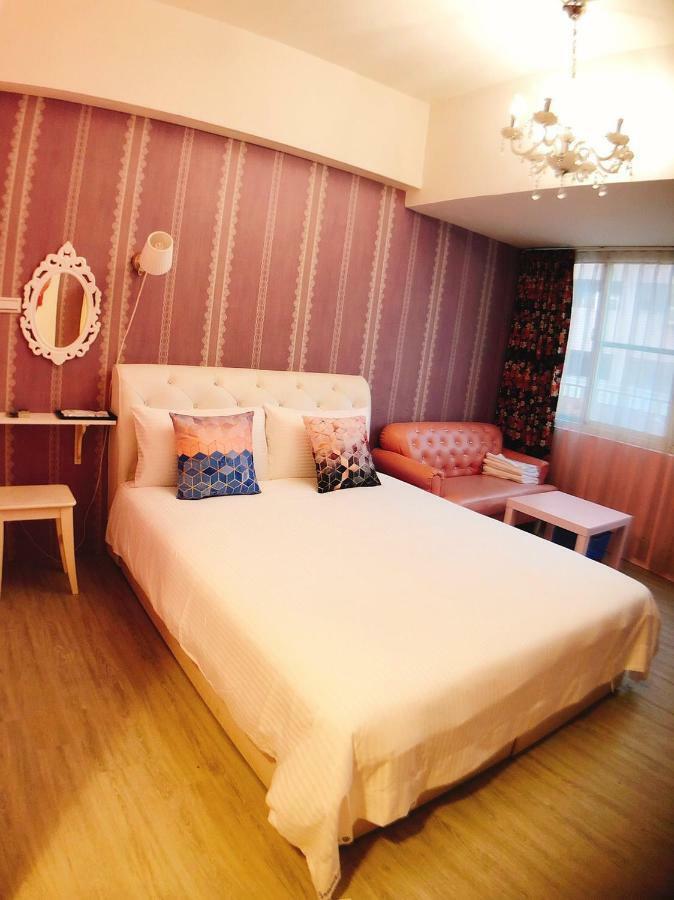 Traveler Station R15 Apartman Kaohsziung Kültér fotó